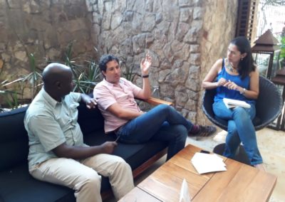 From left to right: Solomon Mwendia, Juan Cardoso, Valheria Castiblanco. Photo: J Waldock (CIAT)