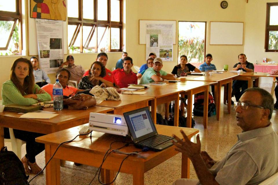 Presentan avances de proyectos gracias a las Alianzas Territoriales de Aprendizaje