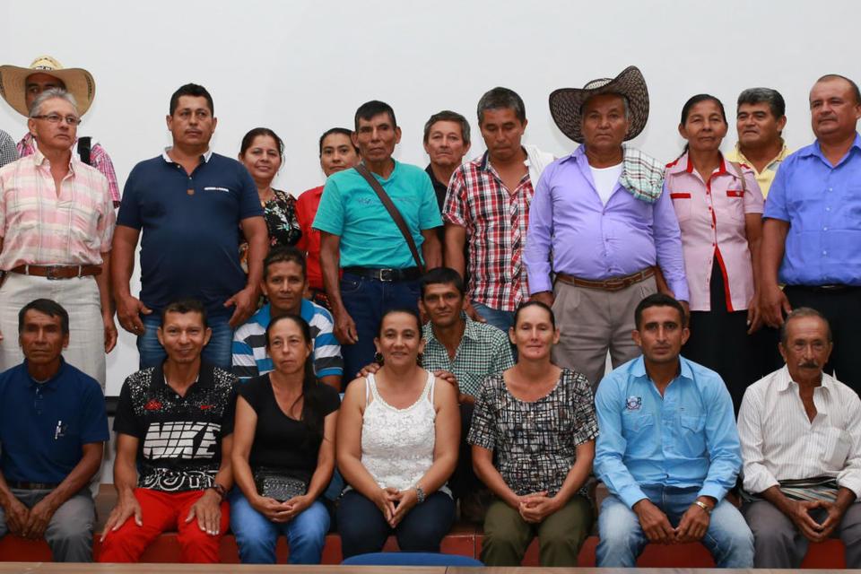 Productores de Caquetá en Colombia se comprometen a conservar y restaurar sus paisajes naturales y a mejorar la sostenibilidad de sus sistemas ganaderos