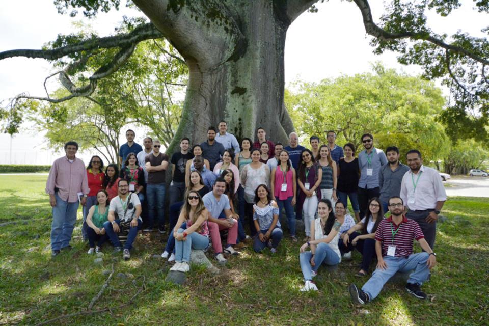 Intercambio de conocimientos claves para la biodiversidad en el primer taller de código de barras de ADN en el CIAT